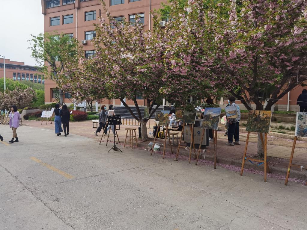 由百利宫线上官网栏目导航研究生处举办